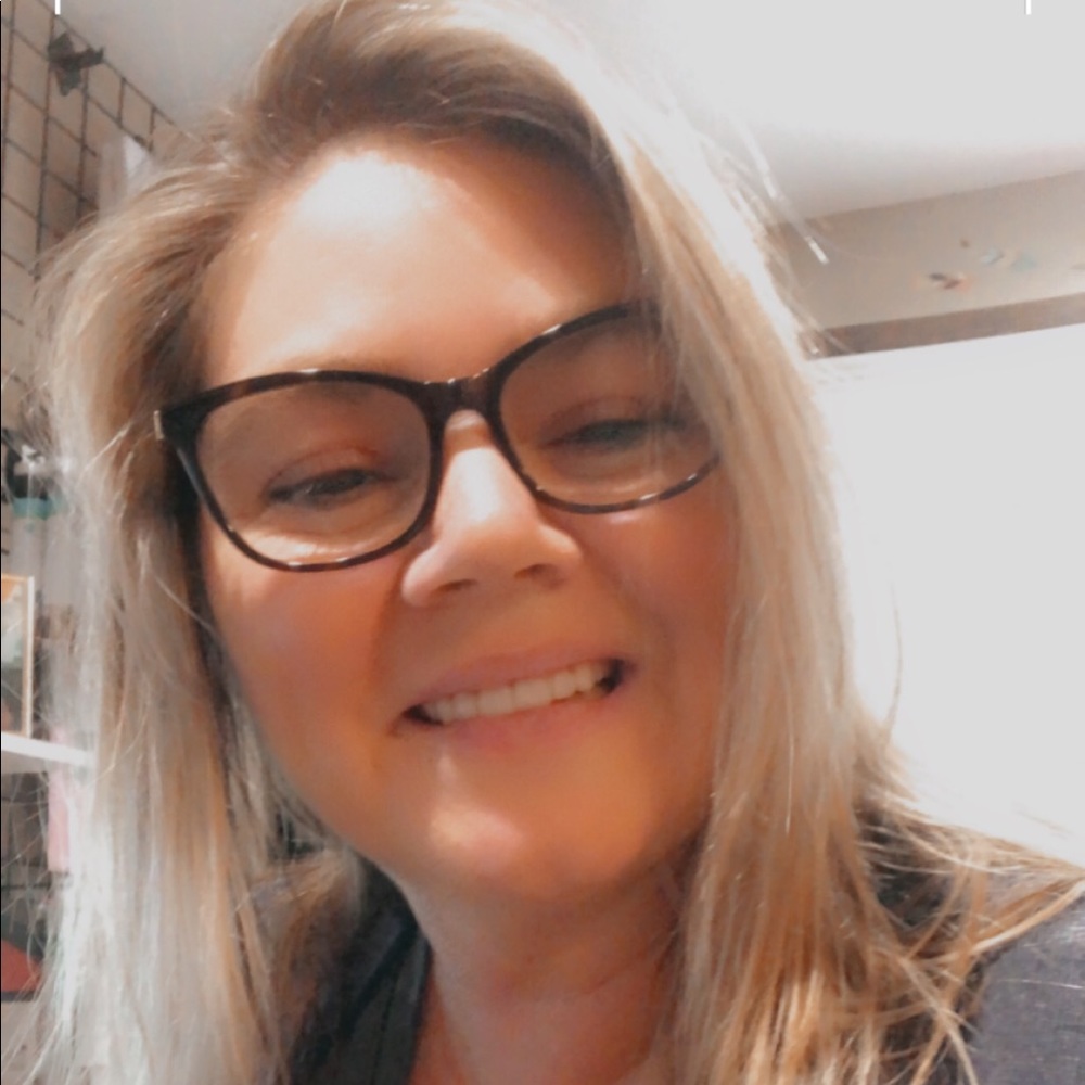 Meet your Posher, Diana